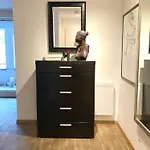 Harbour Art Flat