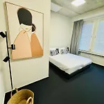 Elbapartment 29 Qm Mit Eigenem Badezimmer
