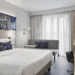 Courtyard By Marriott Hamburg City
