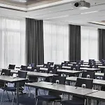 Courtyard By Marriott Hamburg City