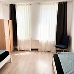 Aurora Hamburg Haus 15-20 Personen 8 Zi
