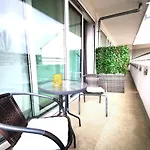 Hh 02 By Rockchair - Superhost Status - Modernes Apartment Mit Sonnigem Balkon & Premium Boxspringbetten In Winterhude - Hamburg Top Geheimtipp