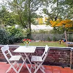 Central Private Cozy Room W Own Entrance, Spacious Bathroom, On-Site Parking