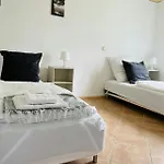 Spacious Apartment For 5