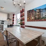 Appartements an der Elbphilharmonie contactless Check in