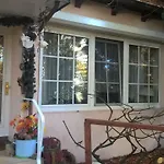 Gemütl. Ferienwohnung und Privatzimmer