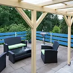 Apartment Mit Grosser Dachterrasse