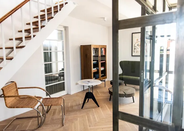 Brands Loft