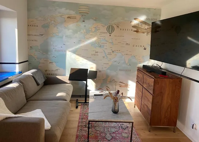 Urlaub Am Elbstrand - Wohnung In Blankenese Mit Naturblick
