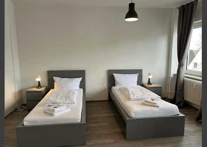 Gaestezimmer 11 Citynah, Kueche & Bad Extern