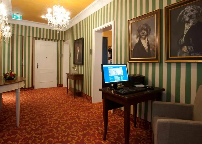 Hotel City House