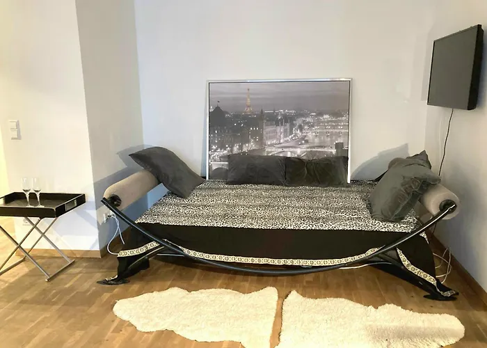 Harbour Art Flat