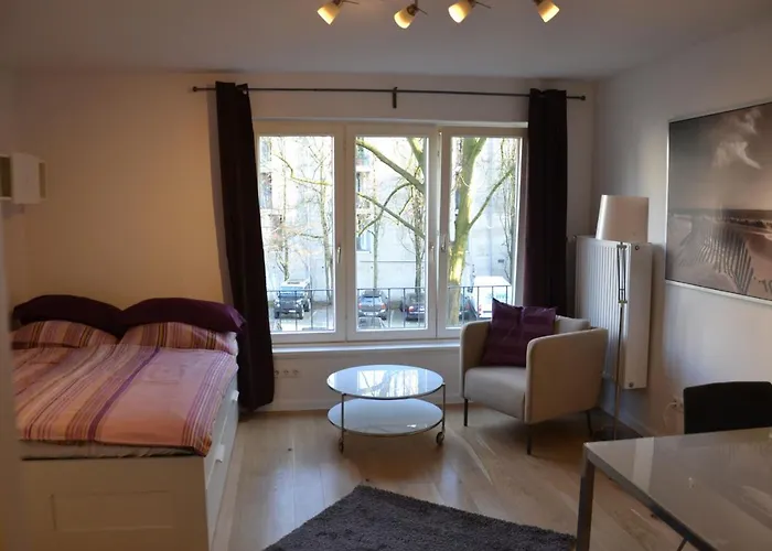 Apartment Top Lage Winterhude Und Alster