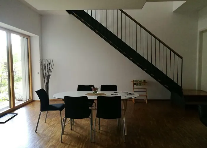 Sehr schöne, große Wohnung im Reiherstiegviertel