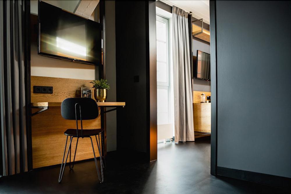 Ginn Elbspeicher Hotel 4*
