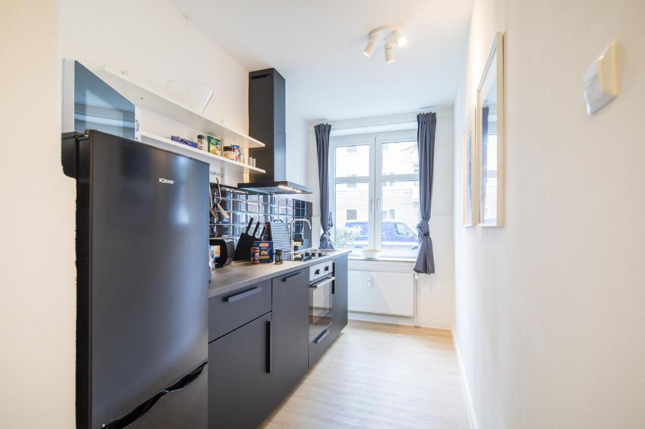 Apartment Stylish 2 +new Bathroom&kitchen Hamburg