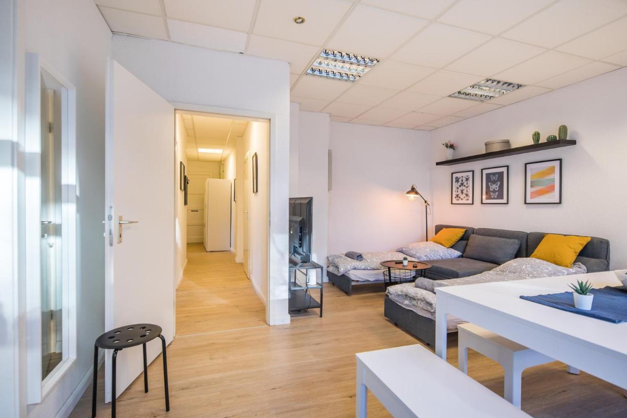 Apartment Spacious 2 Bedroom Close To Stadtpark *