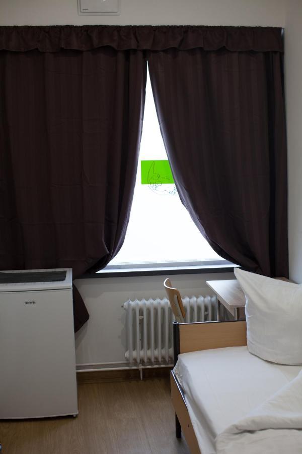 Hostel&monteurzimmer Bei Hansezimmer * Hamburg