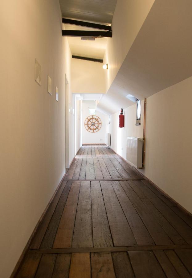 Schiffshotel Schlafen Im Hafen Botel 3*
