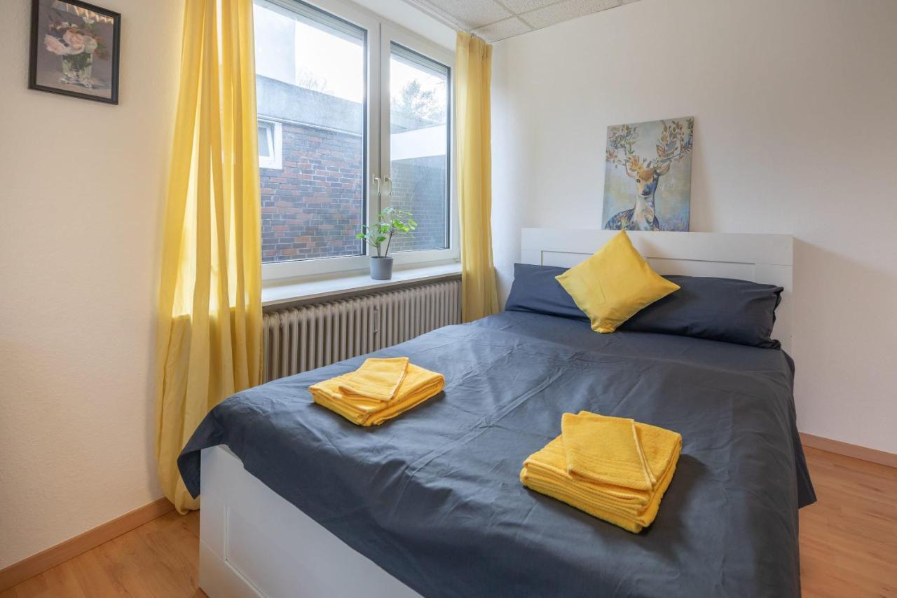 Beautiful For 9 With 2 Bedroom & Cosy Kitchen Hamburg