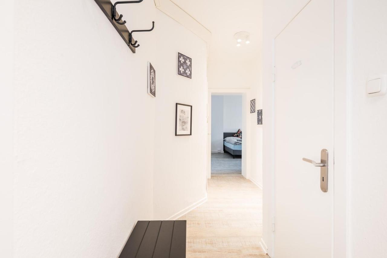 Spacious With 2 Bedrooms * Hamburg