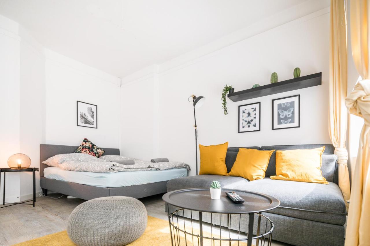 Spacious With 2 Bedrooms Apartment Hamburg