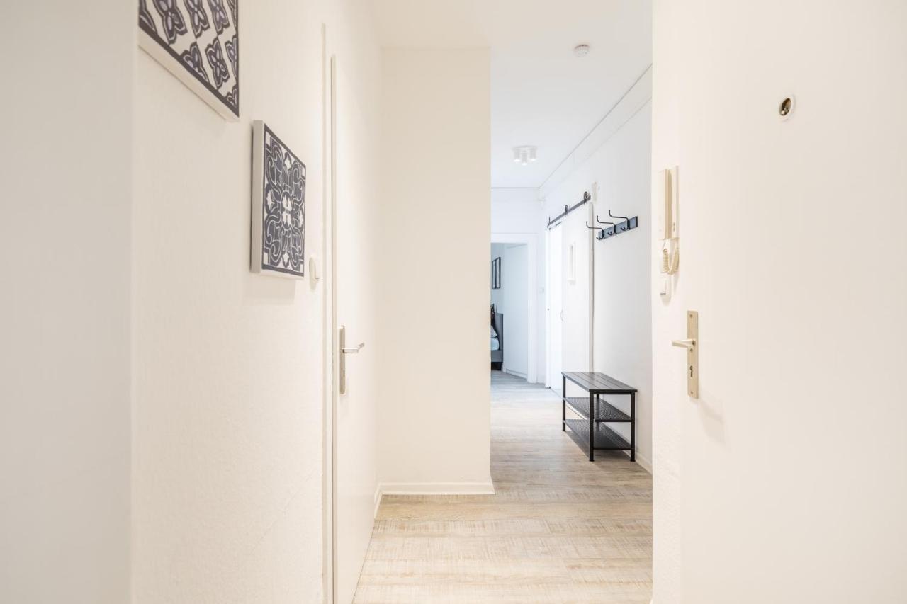 Spacious With 2 Bedrooms Apartment