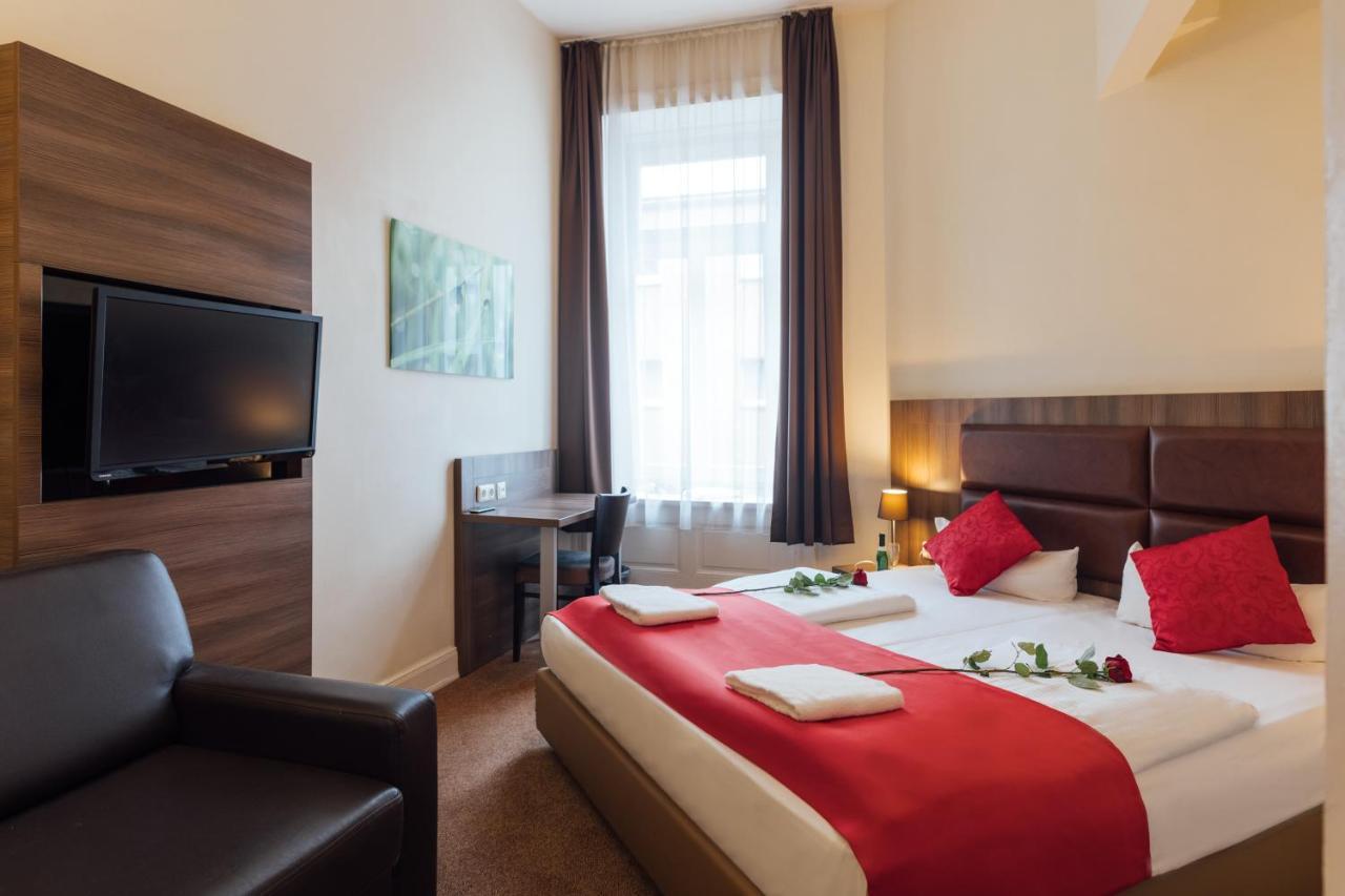 Hotel Königshof 3*