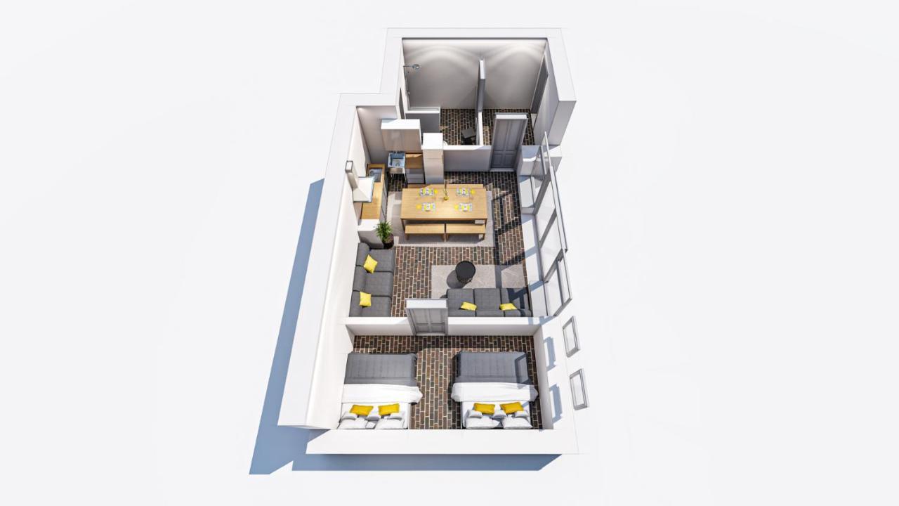 Freshly Renovated Apartment