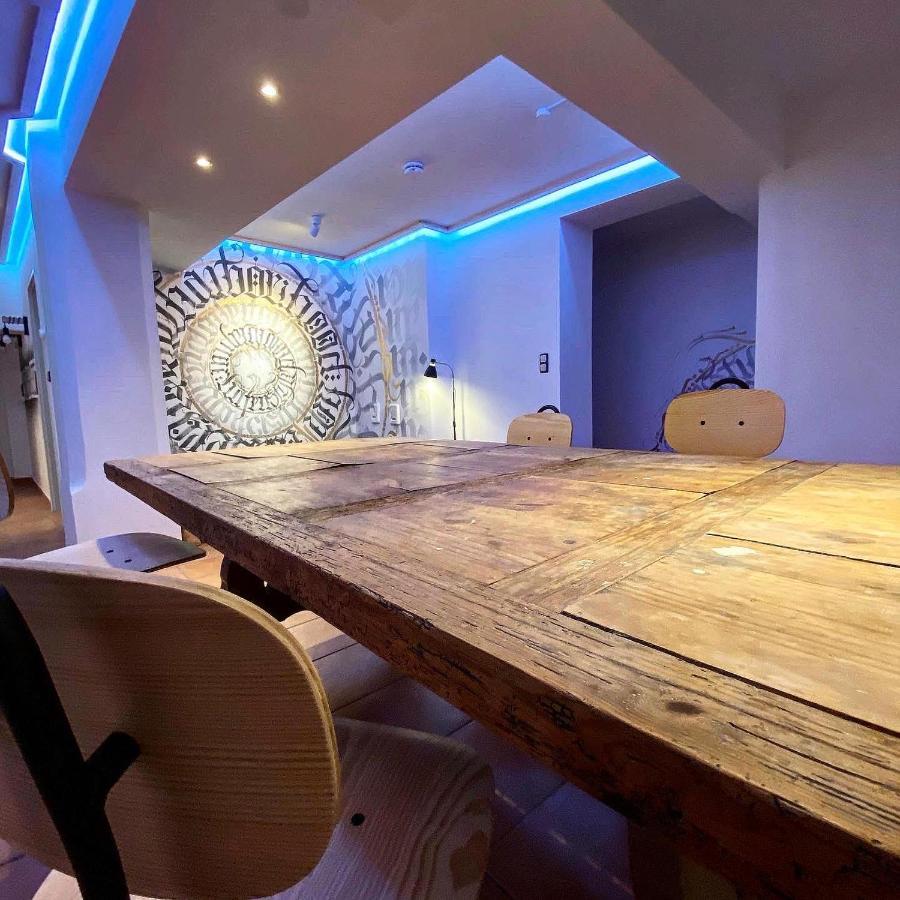 Apartment Harbourhood Underground *