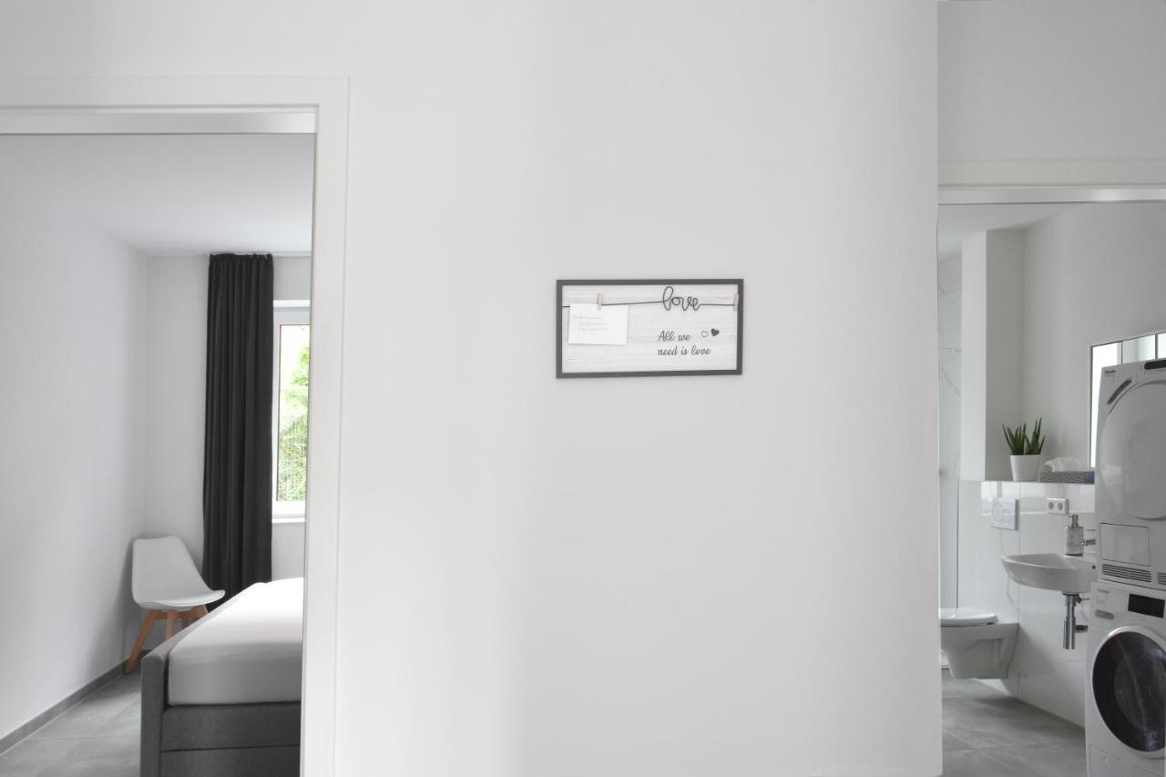 familienfreundliche Neubauwohnung mit Terrasse Apartment