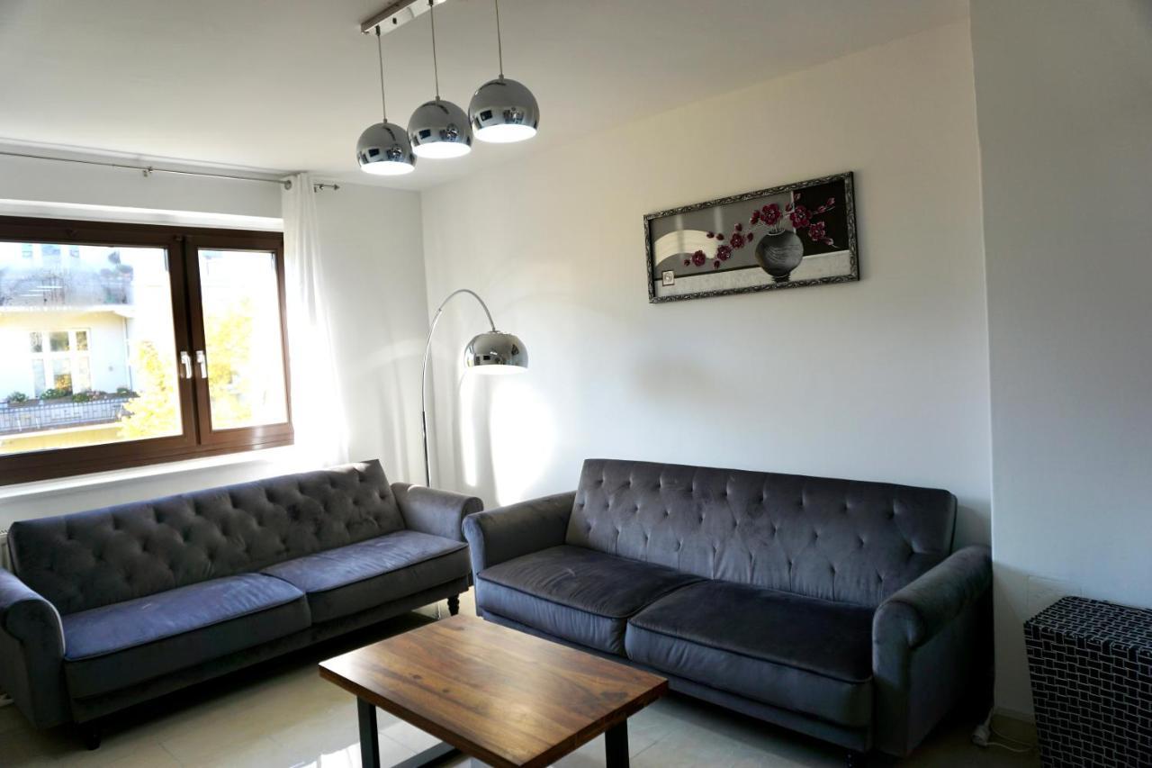 Alster - Saniertes Und Möbliertes Mit Bad Und Küche Apartment Hamburg