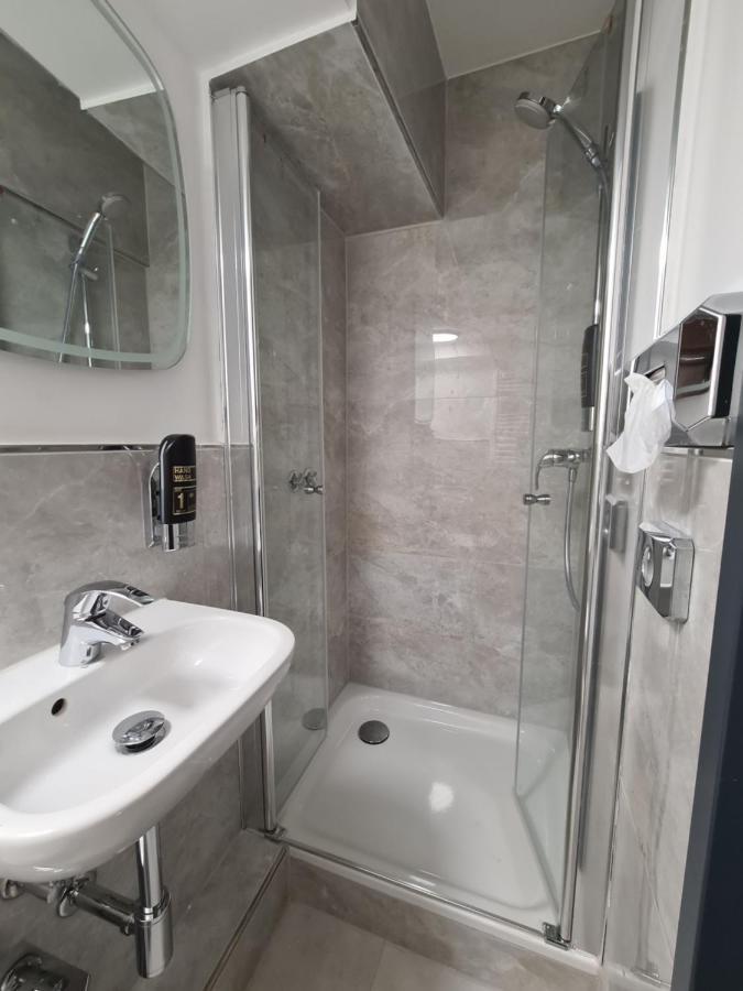 Hotel Altan 2*