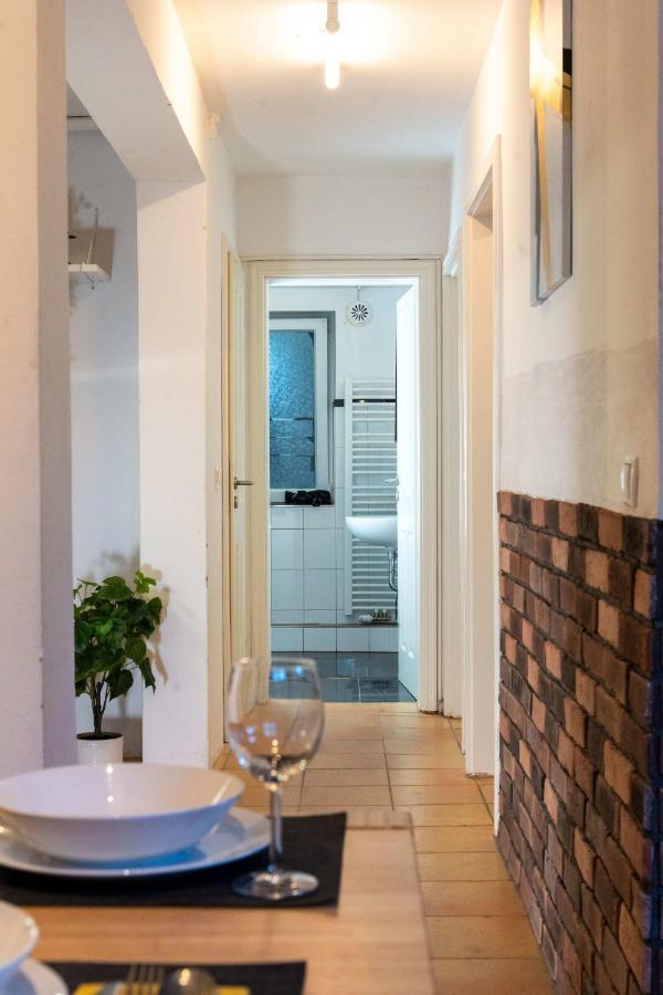 Appartement Spacious In Urban Location
