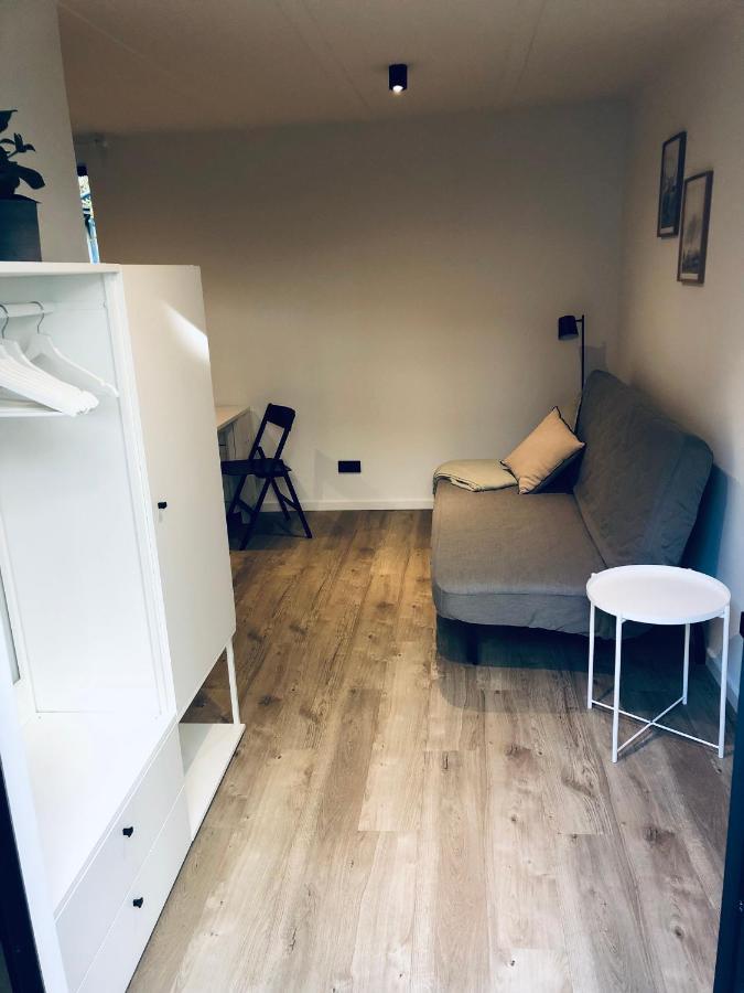 Appartement Bezaubernde Gastesuite Mit Terrasse Im Hinterhof