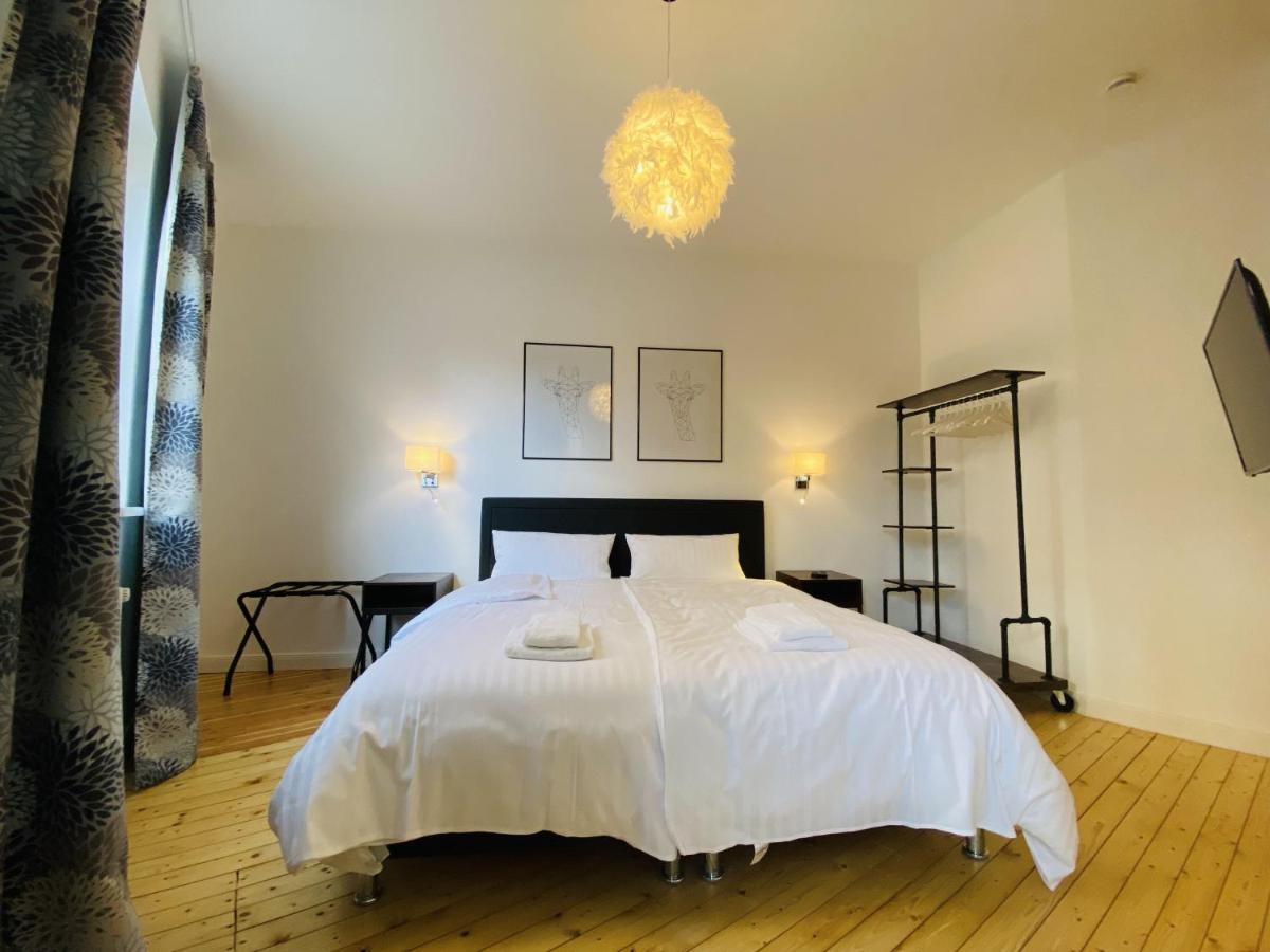 Apartment Ferienapartments Backbord&steuerbord In Hamburg-ottensen Hamburg
