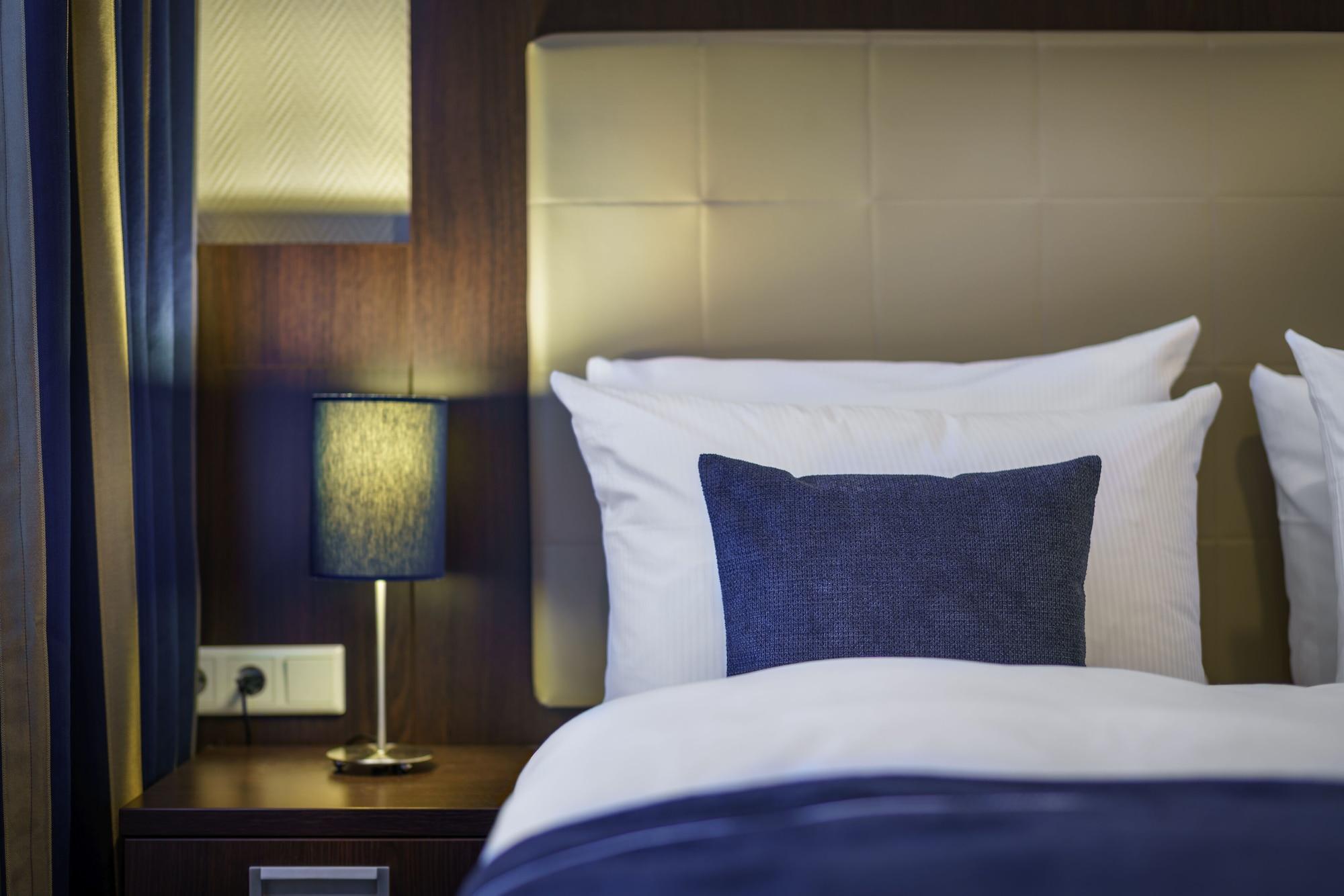 Novum Continental Hauptbahnhof 3* Hamburg