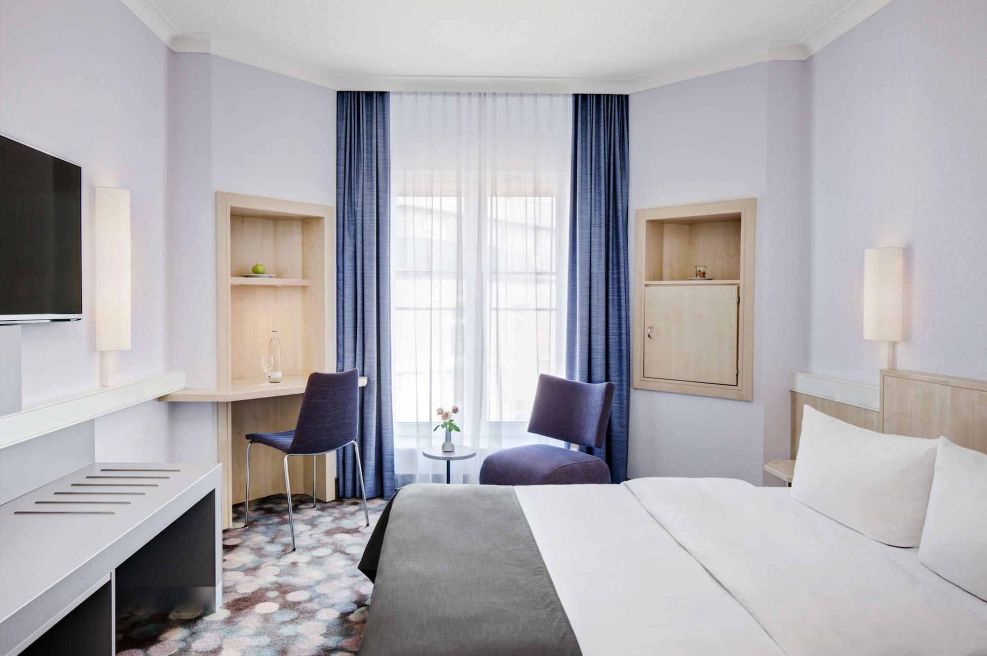 Intercityhotel Altona 3*