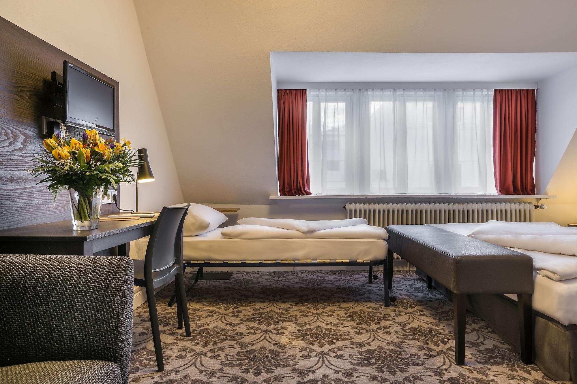 Signature Astoria 3*
