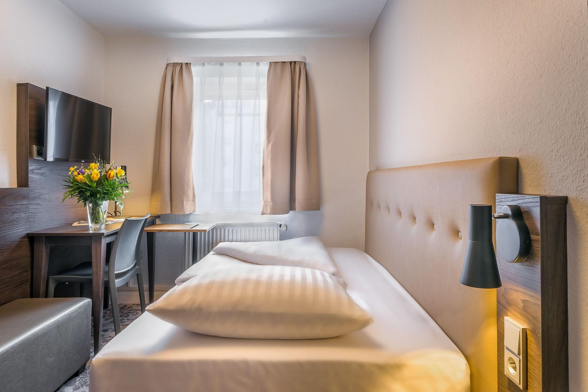 Signature Astoria 3*