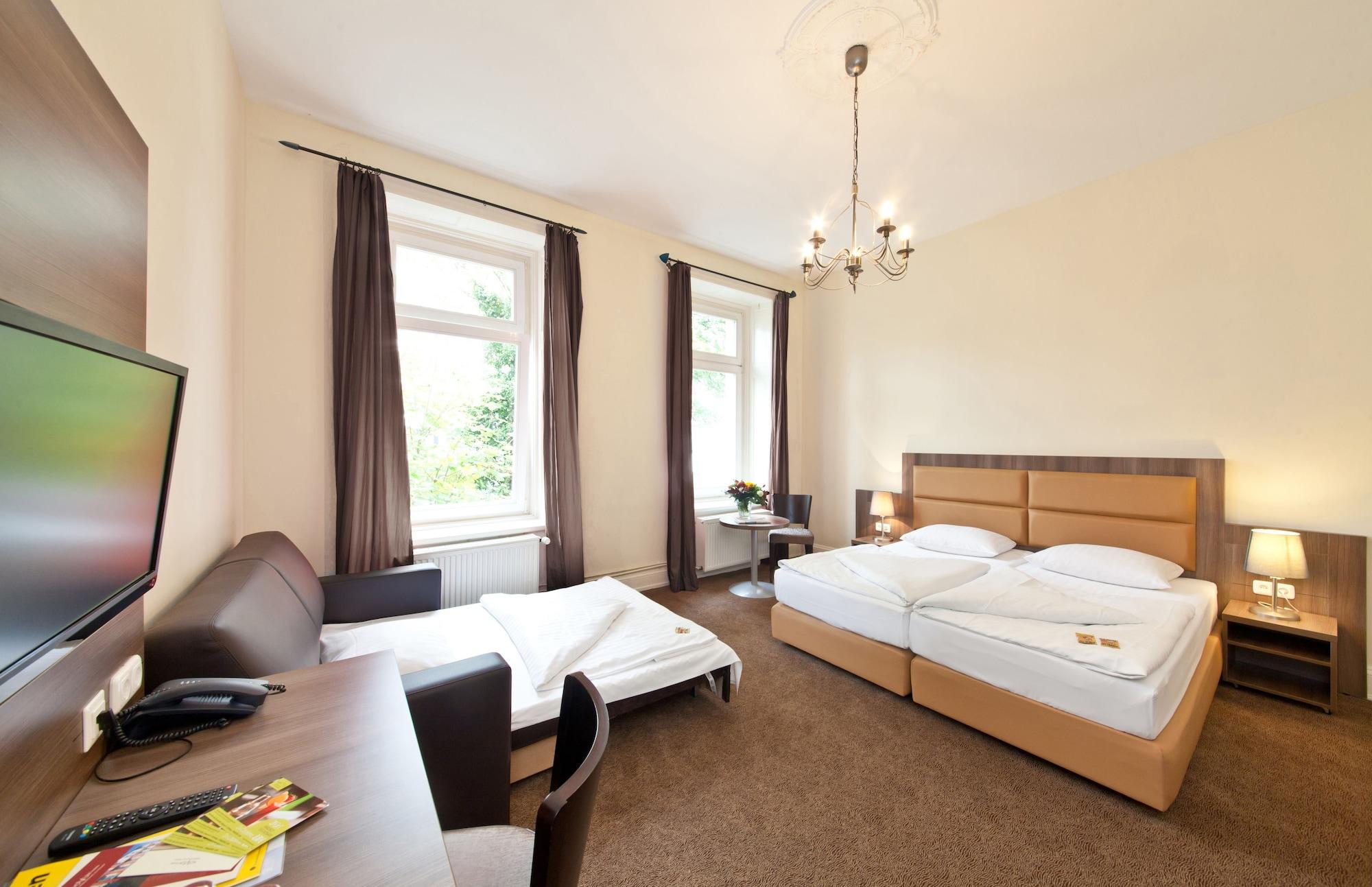 Hotel Königshof 3*