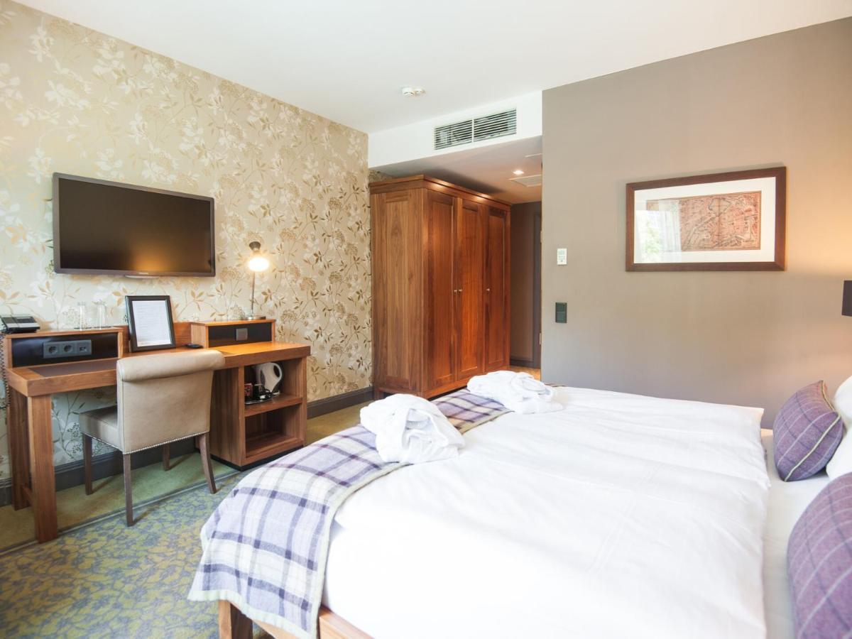 Hotel Aspria Uhlenhorst Sport & 4*