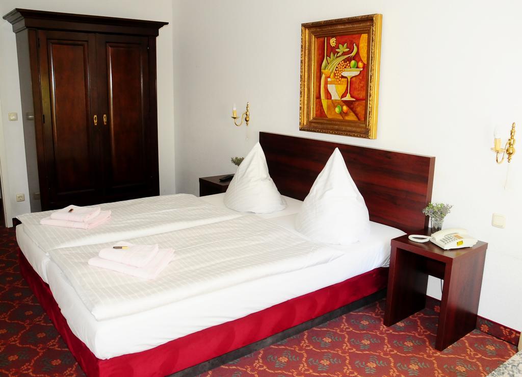 Blankenese Hotel 3*
