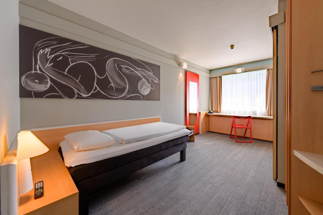 Hotel Ibis Alsterring 3*