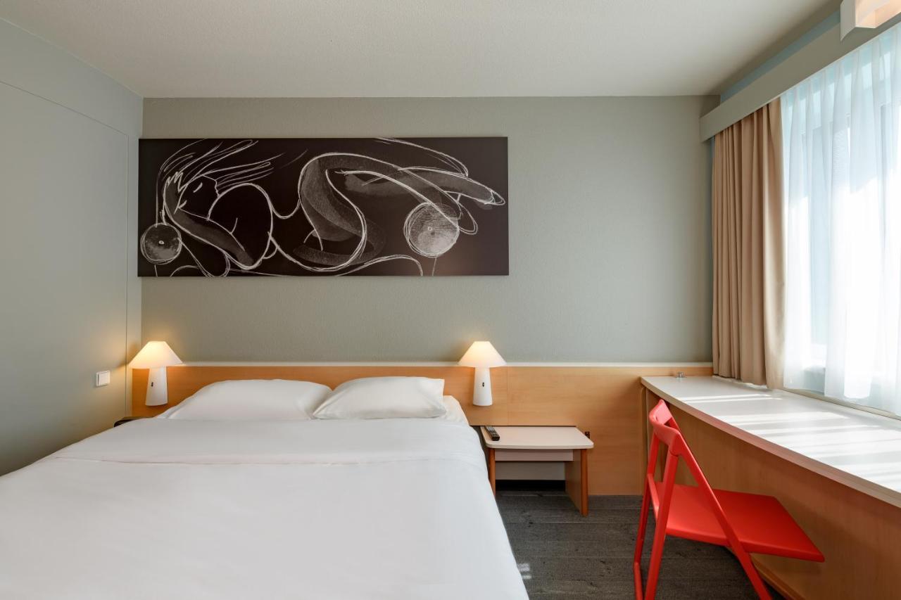 Ibis Alsterring 3*