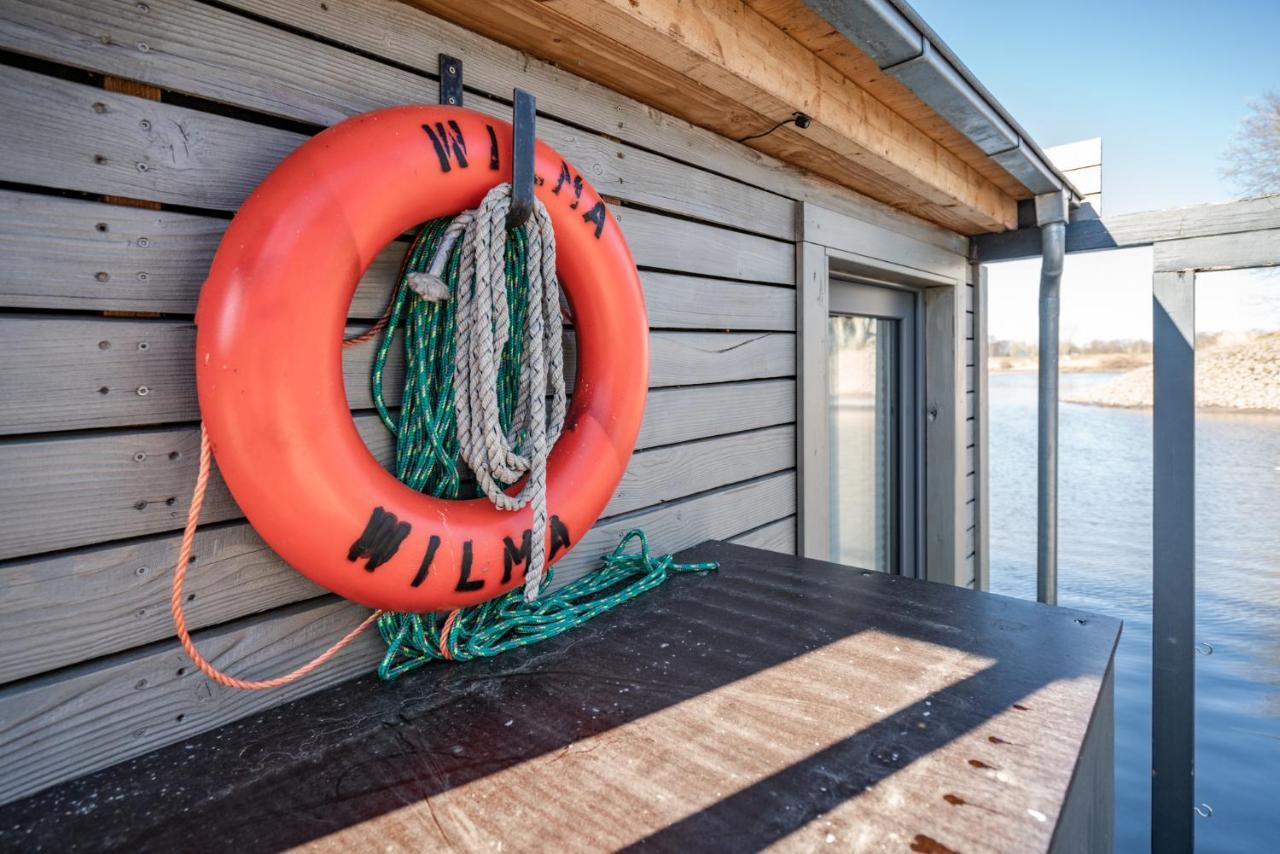 Hausboot Wilma Botel *