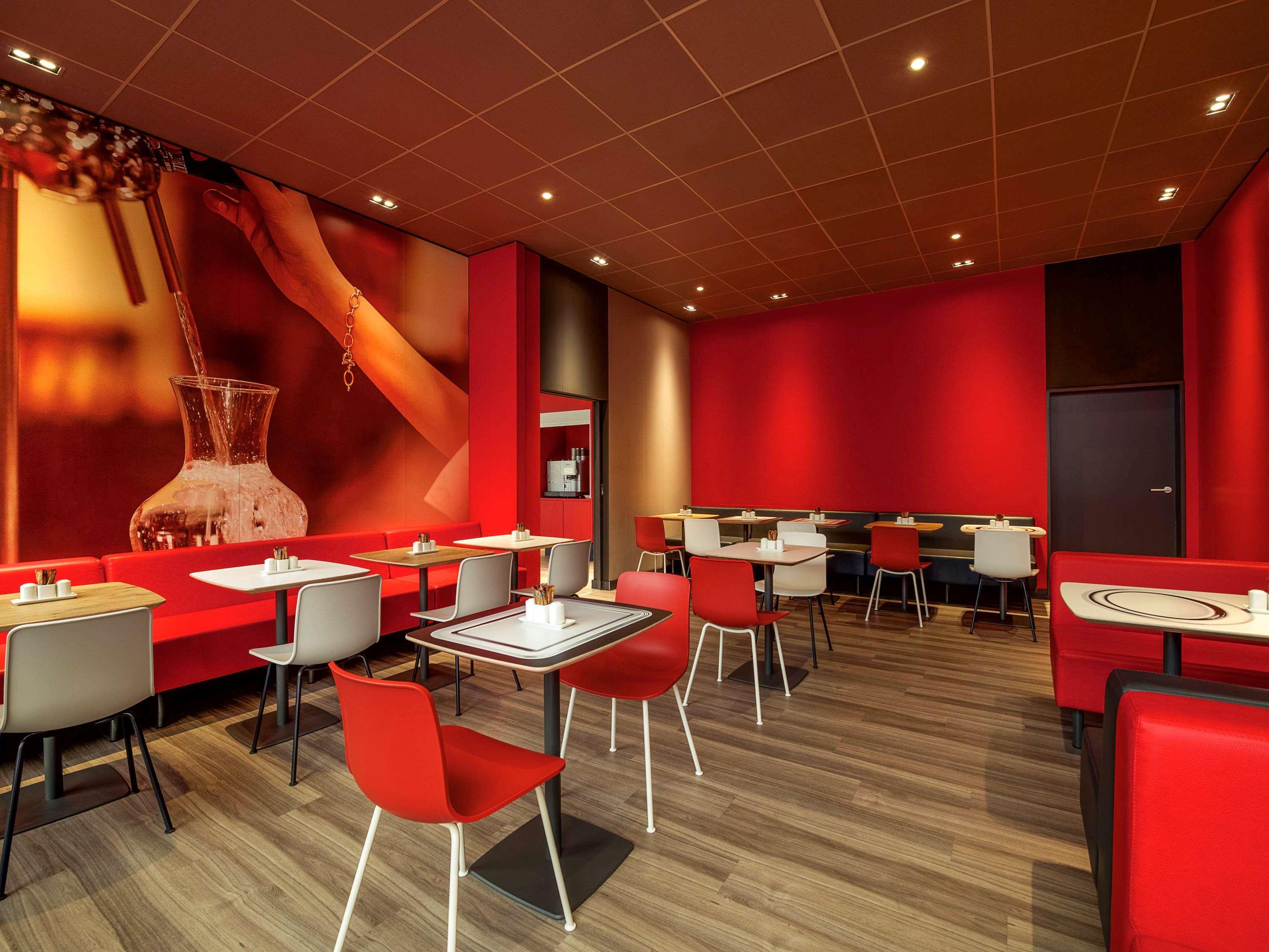 Ibis Alsterring 3*