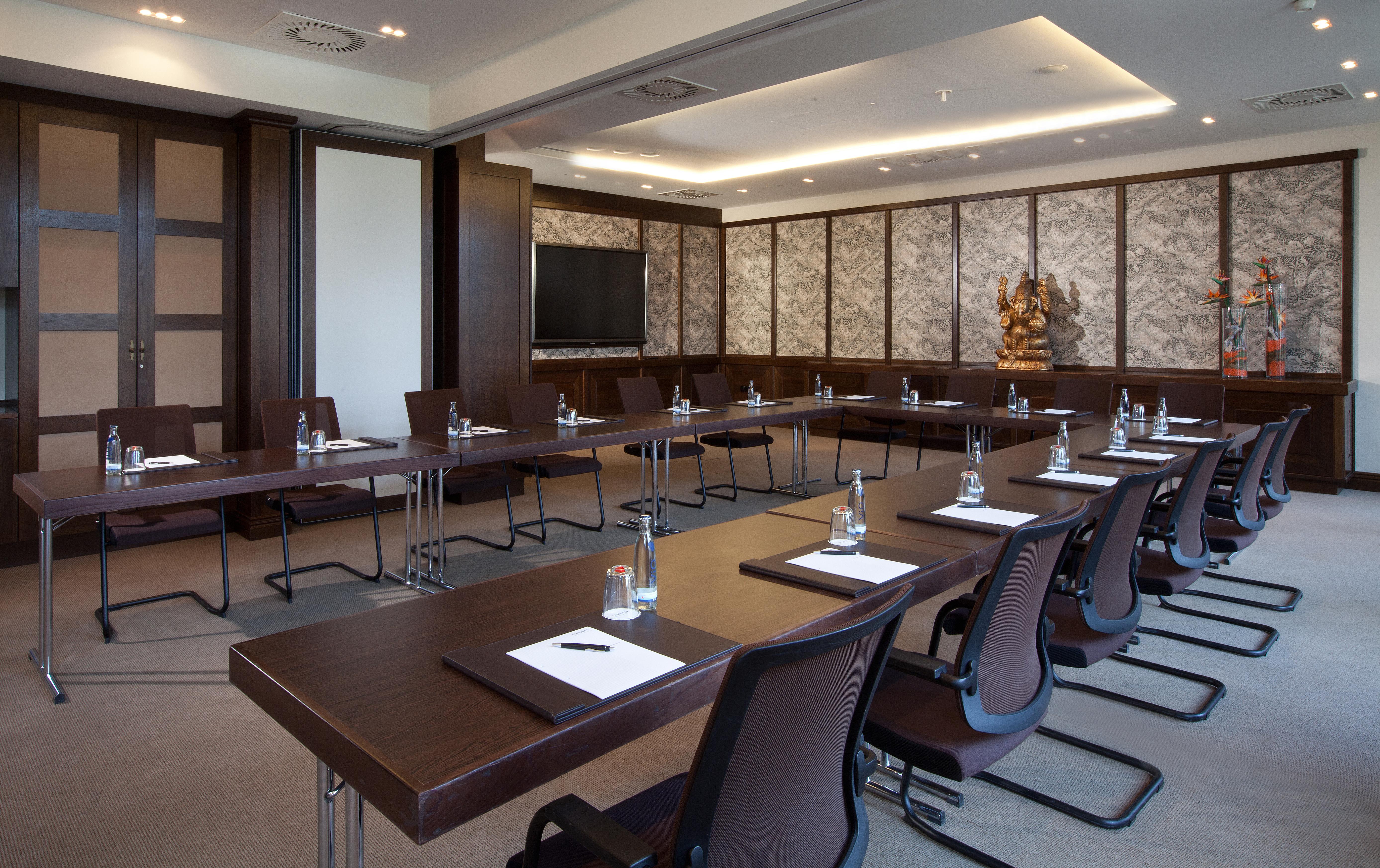 Hotel Lindner Park-hotel Hagenbeck 4*
