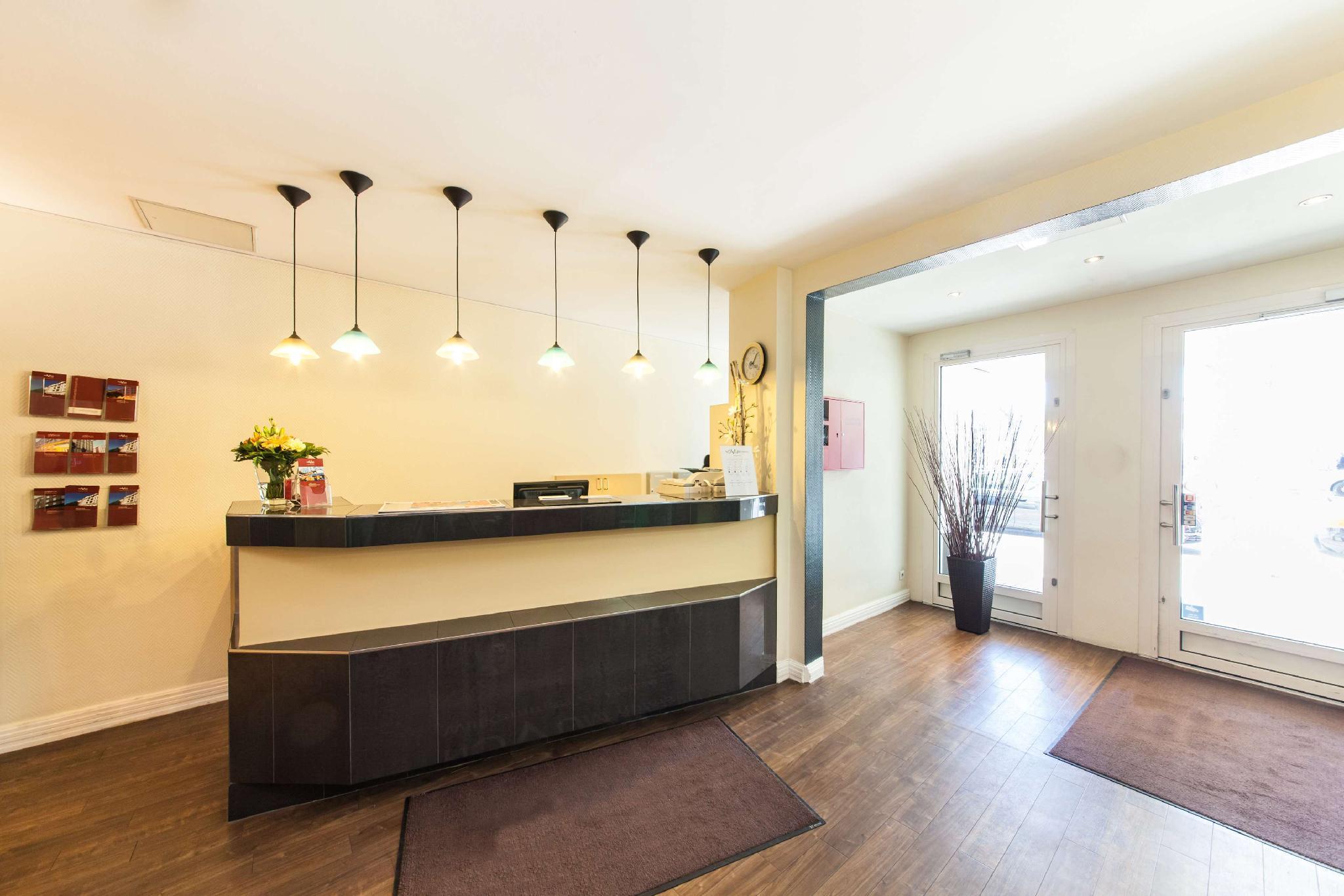 Continental Hauptbahnhof Hotel 3*