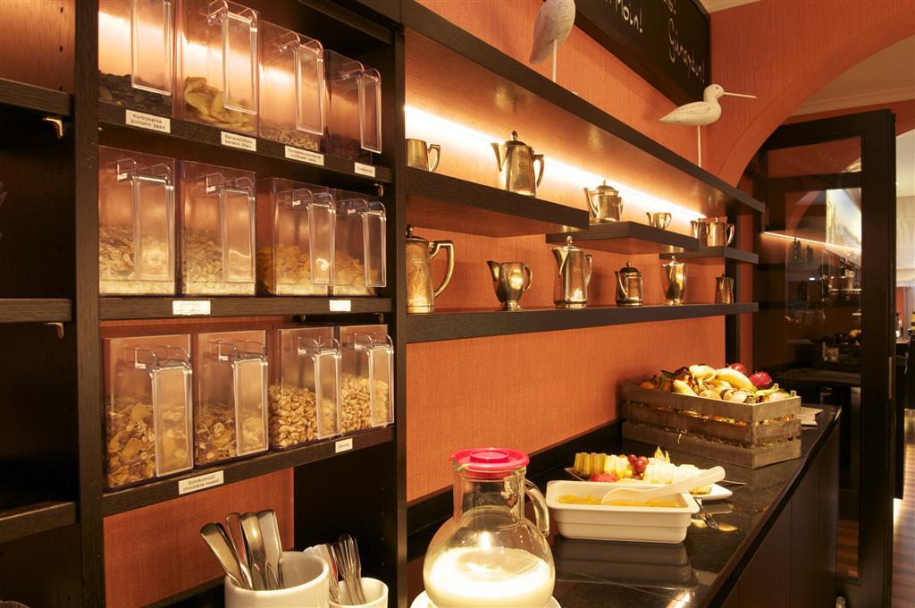 Western Raphael Altona Hotel 3*
